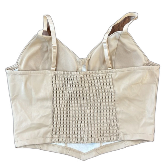 Madden Nyc Women's Bustier Faux Leather buttery soft Beige smocked Crop Top Sz L - Picture 10 of 12